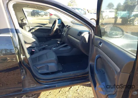 2009 Volkswagen Jetta 2.5L Se from USA, damaged, VIN 3VWTM71K29M250955